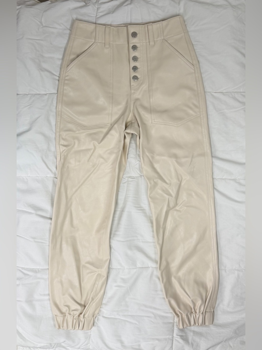 Size 25 Veronica Beard Ivory Faux Leather Button Fly Jogger Pants Cream